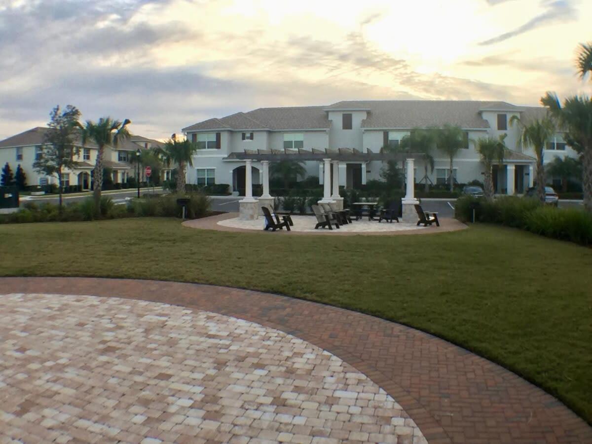 Five Bedrooms Home With Pool 4851 基西米 外观 照片