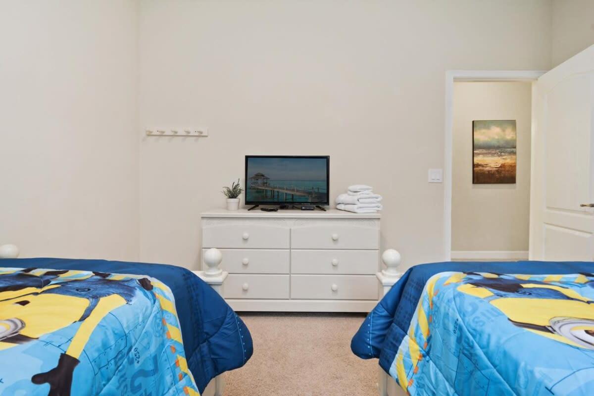 Five Bedrooms Home With Pool 4851 基西米 外观 照片
